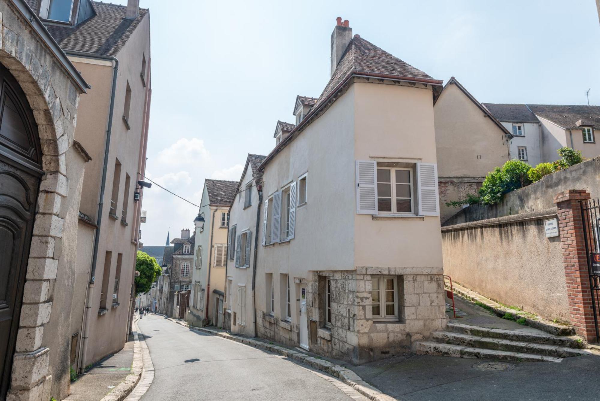 Le Saint-Aignan, Nuits-Chartraines, Parking Prive A Quelques Minutes, 3 Etoiles Apartment Шартър Екстериор снимка